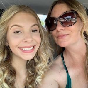 Meet your Posher, Tessa